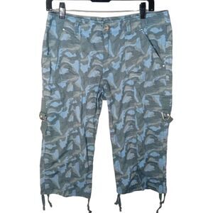 INC International Blue and Gray Camo Cargo Capris Size 8